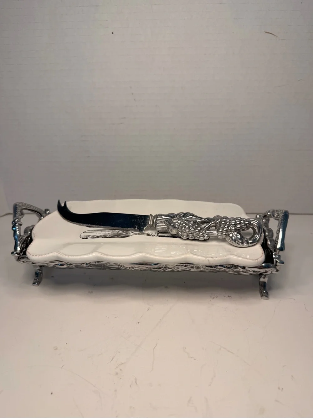 Mud Pie Grape Motif Cheese Serving Set with Metal Tray and Knife